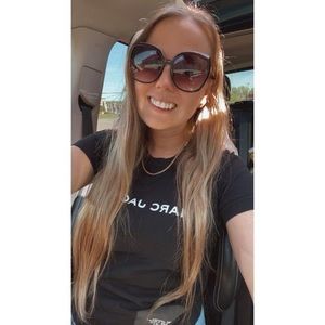 Meet your Posher, Karolane